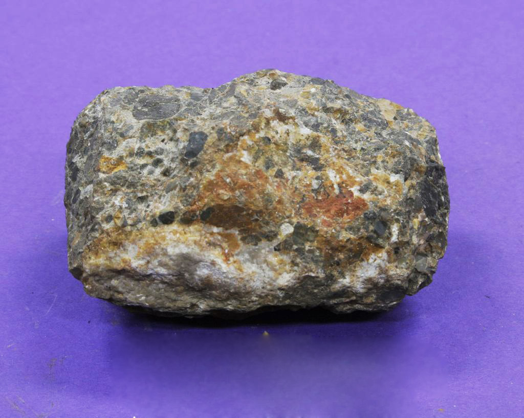 锂磷铝石_Amblygonite_国家岩矿化石标本资源共享平台